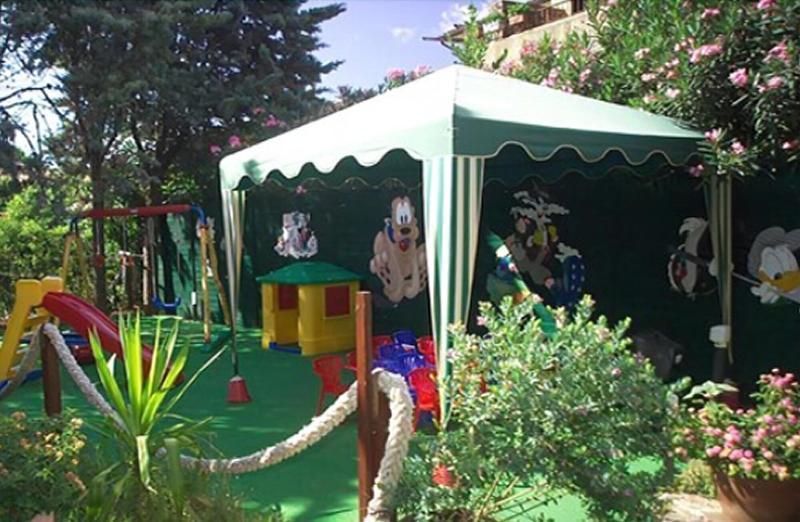 Barracuda Hotel