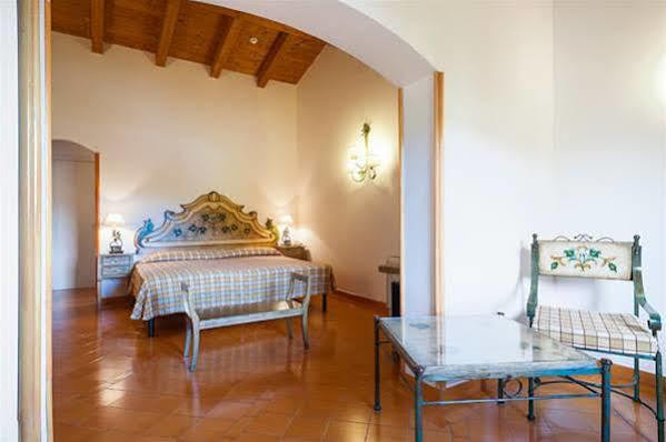 Barracuda Hotel 4*