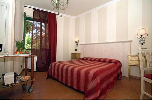 Barracuda Hotel Marina di Campo